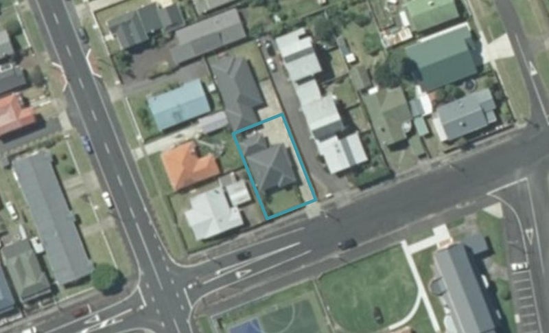303A Willoughby Street, Thames - Carousel 1