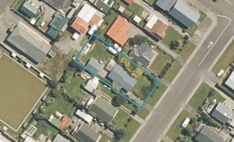 51 Sale Street, Hokitika - Carousel 1