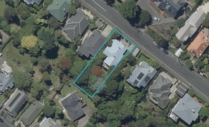 19 Lynwood Avenue, Maori Hill, Dunedin - Carousel 1