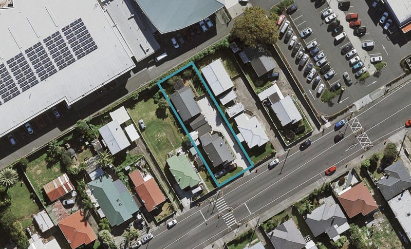 45A Hall Avenue, Otahuhu, Auckland - Carousel 1