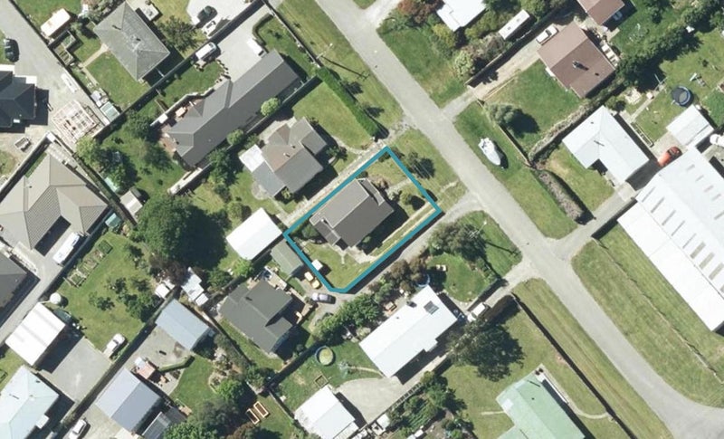 6 Wilson Street, Seddon, Seddon - Carousel 1