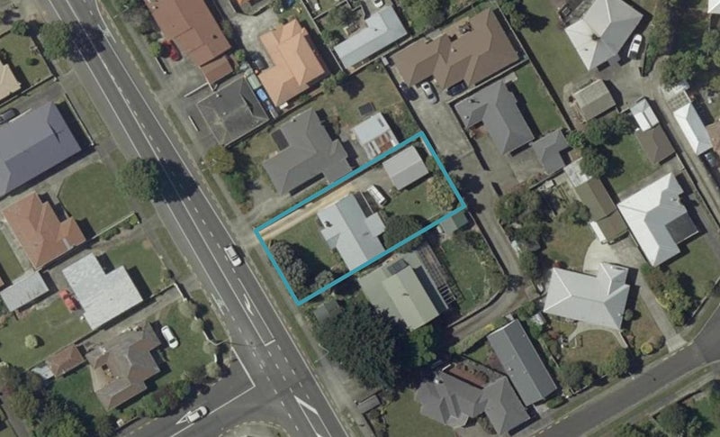 215 Botanical Road, Takaro, Palmerston North - Carousel 1
