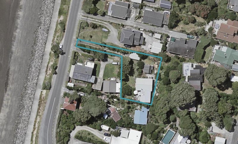 41 The Esplanade, Raumati South, Paraparaumu - Carousel 1