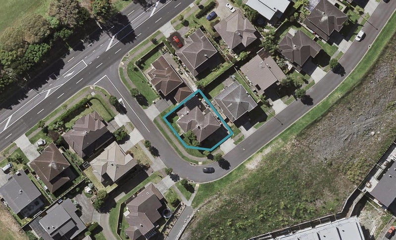 73 Magma Crescent, Stonefields, Auckland - Carousel 1