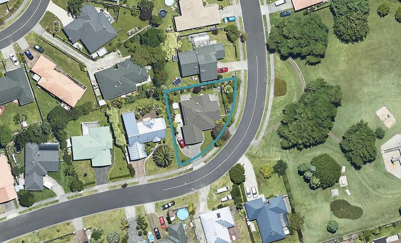 38 Pelorus Street, Welcome Bay, Tauranga - Carousel 1