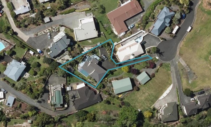 6 Mistral Place, Onerahi, Whangarei - Carousel 1