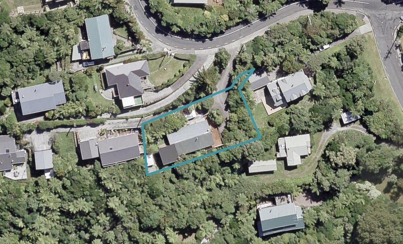 66 Pokohiwi Road, Normandale, Lower Hutt - Carousel 1
