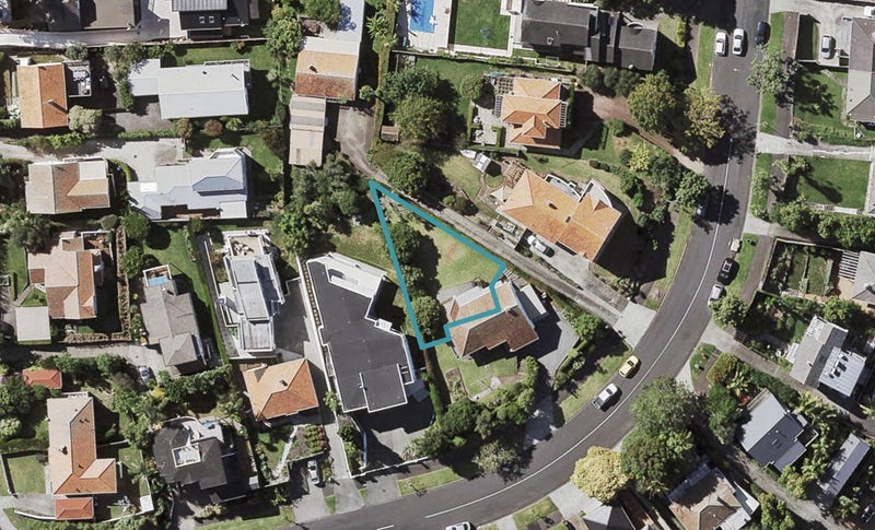10 Rukutai Street, Orakei, Auckland - Carousel 1