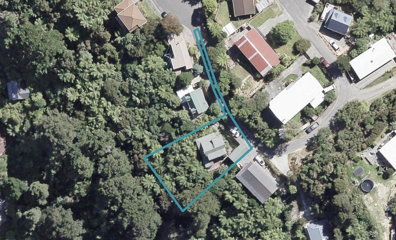 38 Kerkwall Drive, Naenae, Lower Hutt - Carousel 1