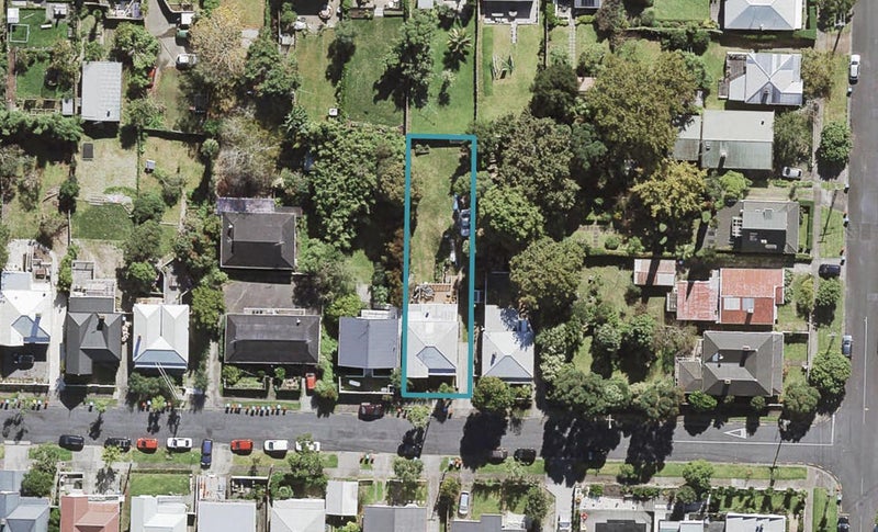 41 Third Avenue, Kingsland, Auckland - Carousel 1