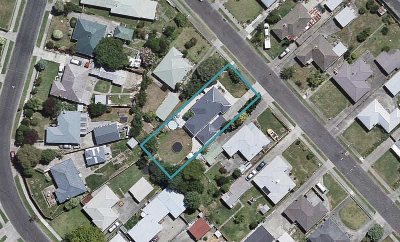 5 Shackleton Street, Maraenui, Napier - Carousel 1