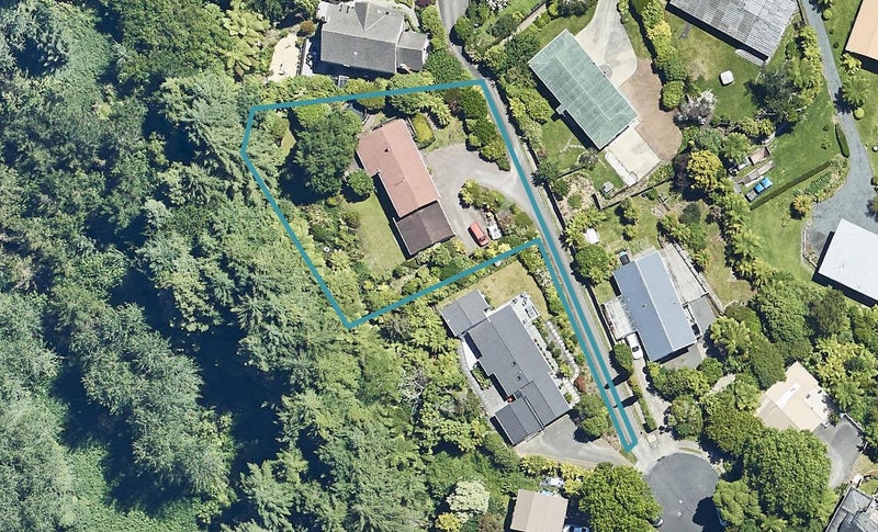 12 Haratua Place, Springfield, Rotorua - Carousel 1