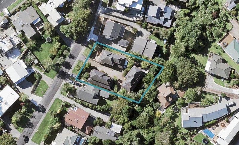 2/27 Luplau Crescent, Howick, Auckland - Carousel 1