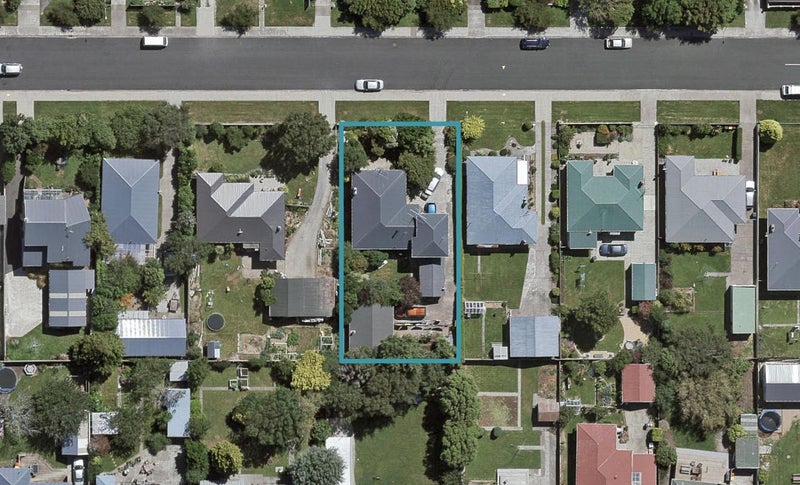 327 Chelmsford Street, Waverley, Invercargill - Carousel 1