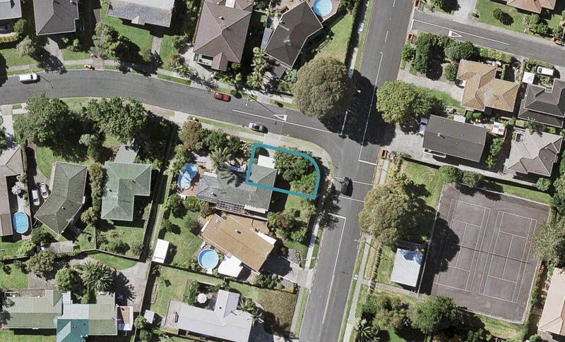 2 Imatra Place, Sunnyhills, Auckland - Carousel 1