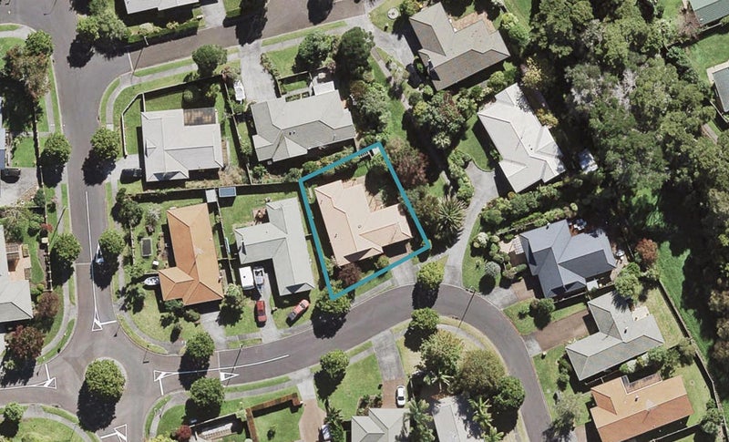 32 Princeton Parade, Albany, Auckland - Carousel 1