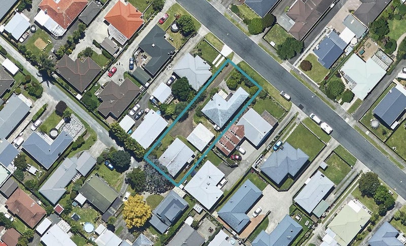 1/16 Oban Road, Greerton, Tauranga - Carousel 1