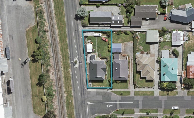 2 Lowe Street, Avenal, Invercargill - Carousel 1