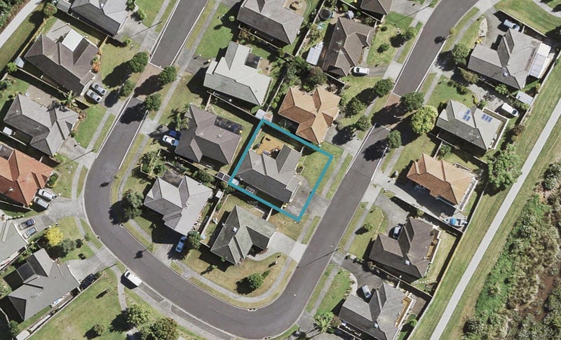 25 Sandwick Drive, Weymouth, Auckland - Carousel 1