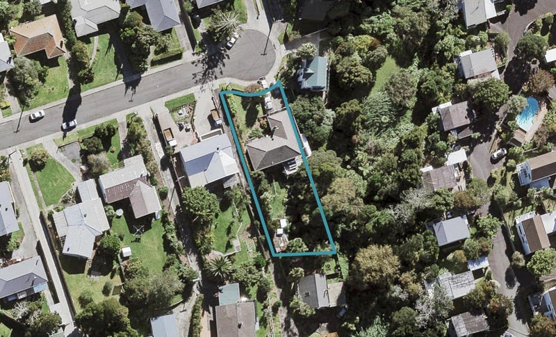 21 Utting Street, Birkdale, Auckland - Carousel 1