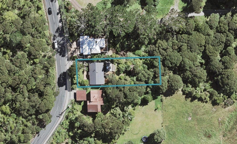 420 Huia Road, Laingholm, Auckland - Carousel 1