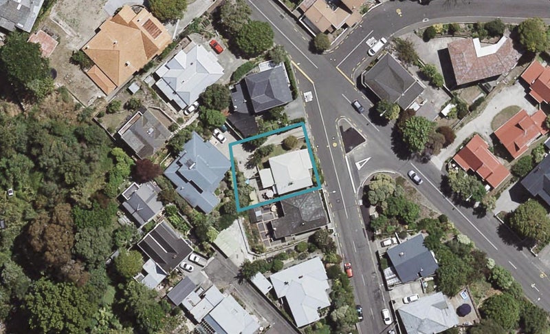 5 Napier Terrace, Bluff Hill, Napier - Carousel 1