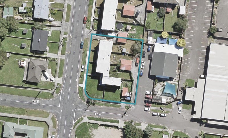 1 Young Grove, Stokes Valley, Lower Hutt - Carousel 1