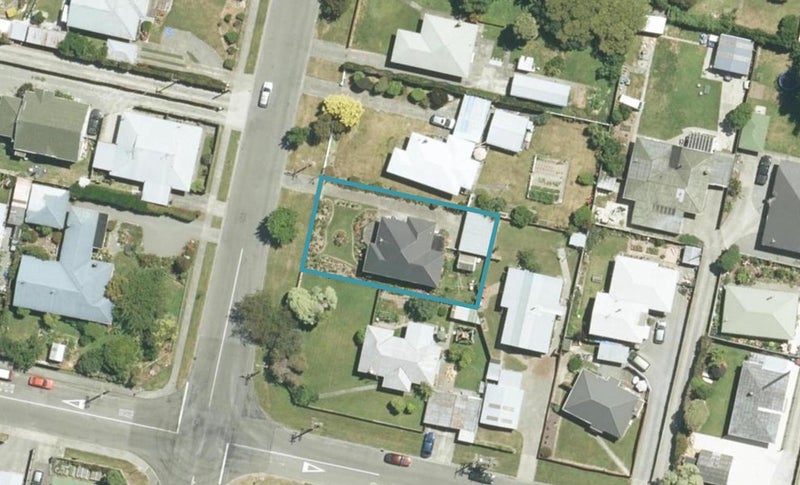13 Gascoigne Street, Riversdale, Blenheim - Carousel 1