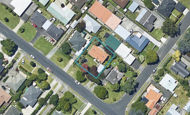51 Sixteenth Avenue, Tauranga South, Tauranga - Carousel 1