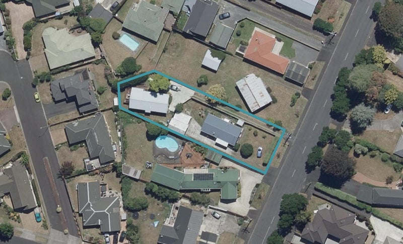 60A Houchens Road, Glenview, Hamilton - Carousel 1