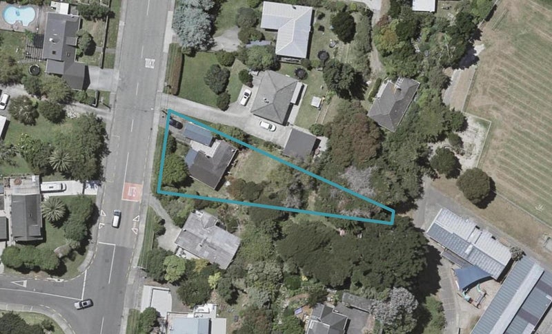 66 Matai Road, Raumati South, Paraparaumu - Carousel 1