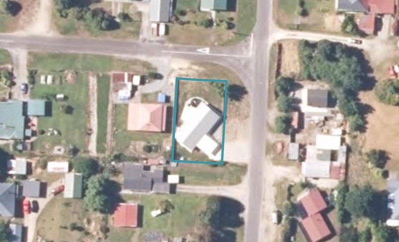 12 Bridge Street, Reefton, Reefton - Carousel 1