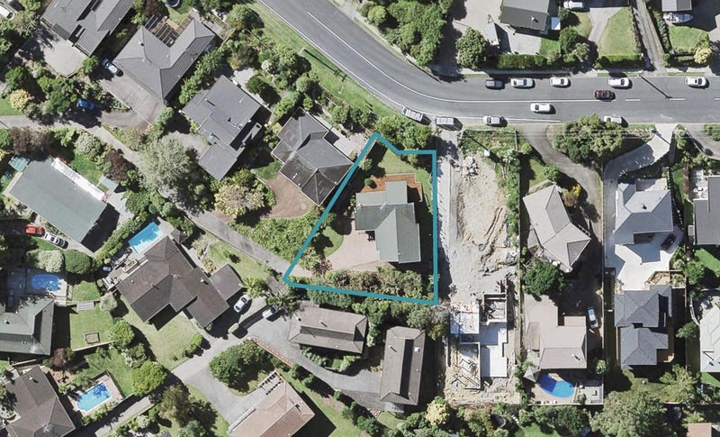 6B Jeanette Place, Mairangi Bay, Auckland - Carousel 1