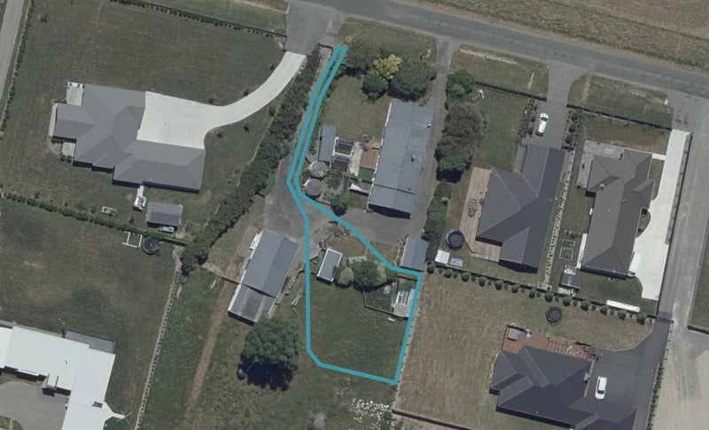 23A Roots Street East, Maewa, Feilding - Carousel 1