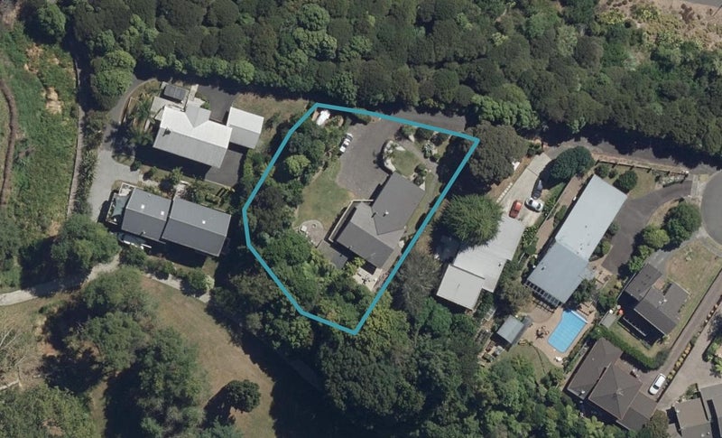 19 Portree Place, Queenwood, Hamilton - Carousel 1
