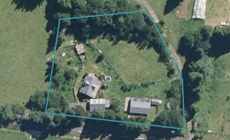 20 Kawautahi Road, Owhango - Carousel 1