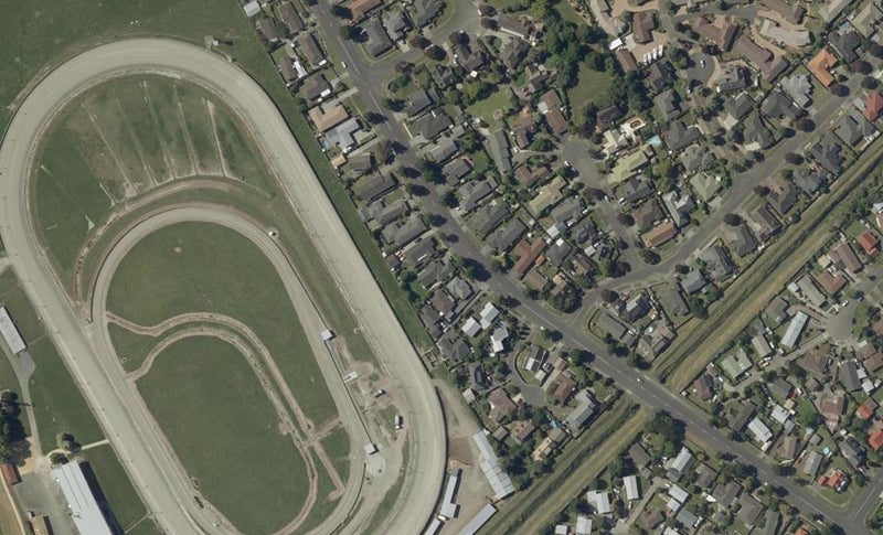 132 Amberley Avenue, Highbury, Palmerston North - Carousel 1