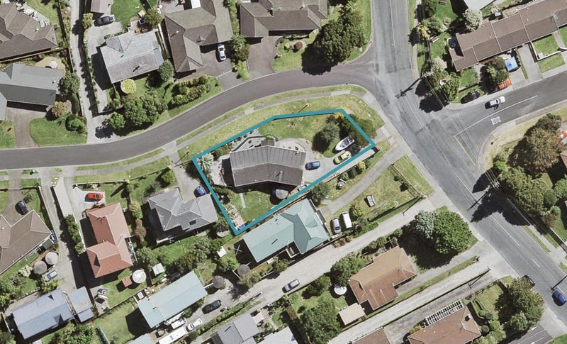 23 Matua Road, Huapai, Kumeu - Carousel 1