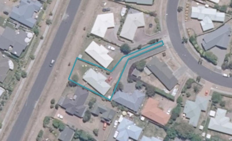 15 The Grove, NUKUHAU, TAUPO - Carousel 1
