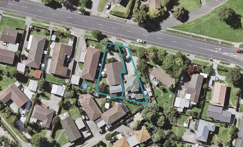 135 Gills Road, Half Moon Bay, Auckland - Carousel 1