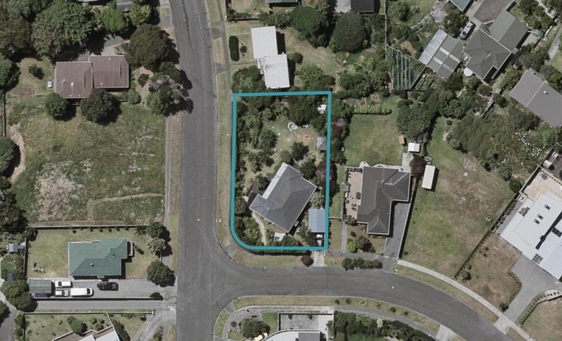 1 Trig Hill Terrace, Waikanae Beach, Waikanae - Carousel 1