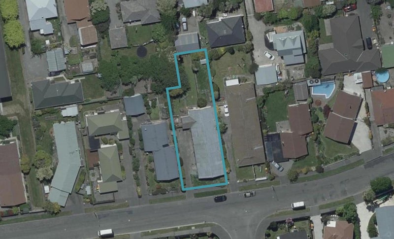 2/30 Strathfield Avenue, Dallington, Christchurch - Carousel 1