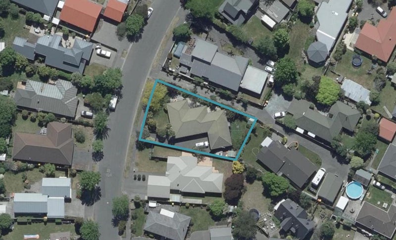 112 Royal Park Drive, Parklands, Christchurch - Carousel 1
