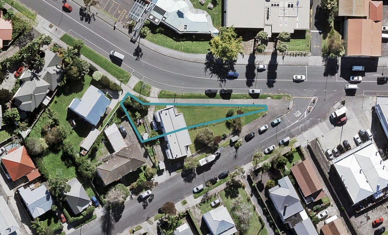 84 Rosebank Road, Avondale, Auckland - Carousel 1