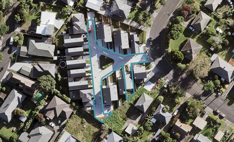 1 Torea Place, Waterview, Auckland - Carousel 1