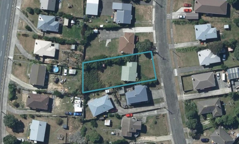 105 Waiuta Street, Titahi Bay, Porirua - Carousel 1