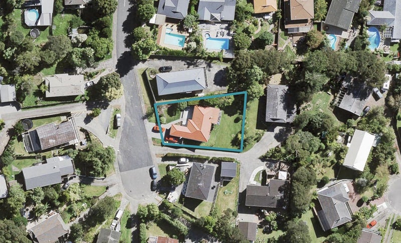 5 Stallard Place, Glen Eden, Auckland - Carousel 1