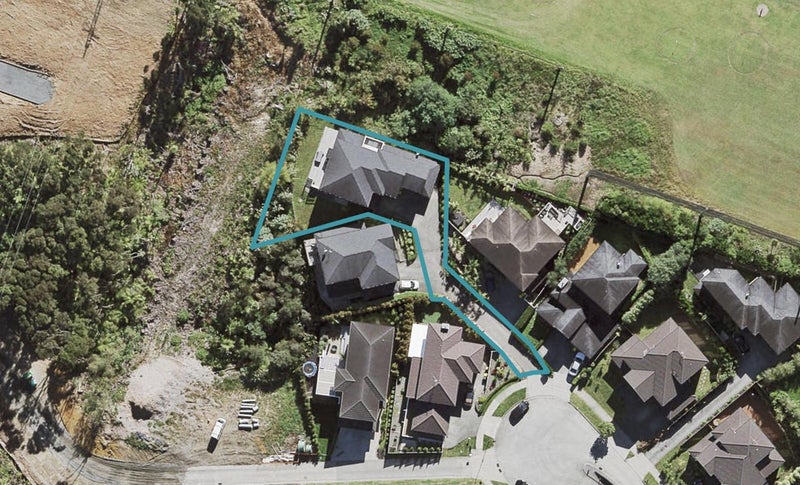 111 Laurel Oak Drive, Schnapper Rock, Auckland - Carousel 1