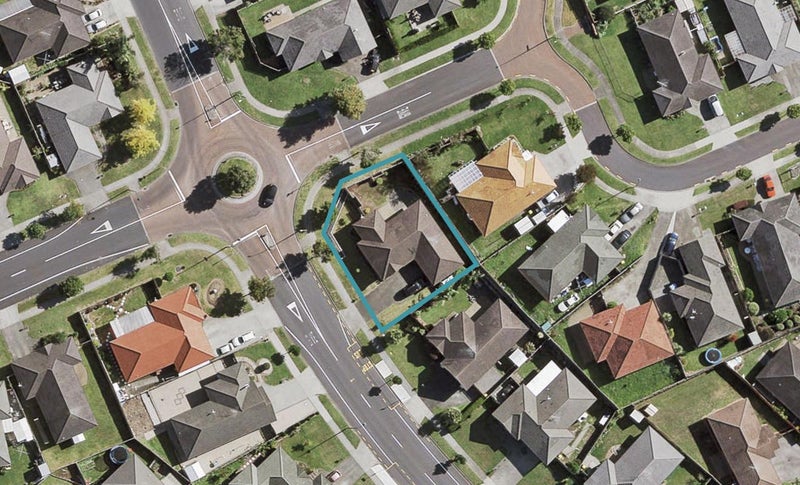 51 Magic Way, Randwick Park, Auckland - Carousel 1