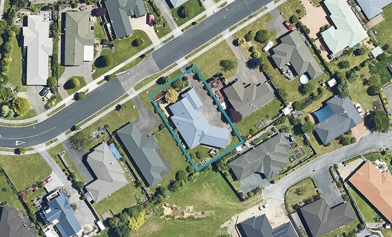 7 McCahon Drive, Pukehangi, Rotorua - Carousel 1